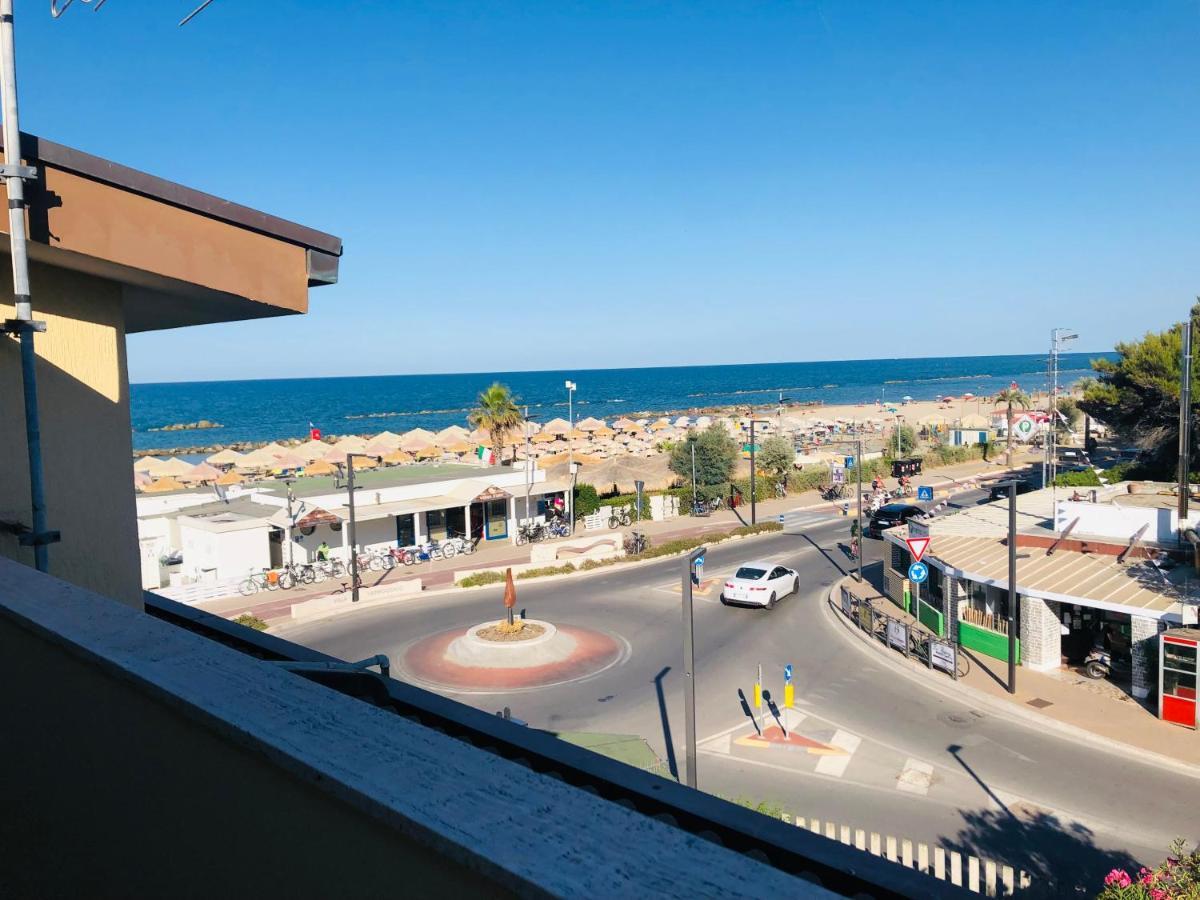 Sunrise Beach House - Sea View Διαμέρισμα Montesilvano Marina Εξωτερικό φωτογραφία